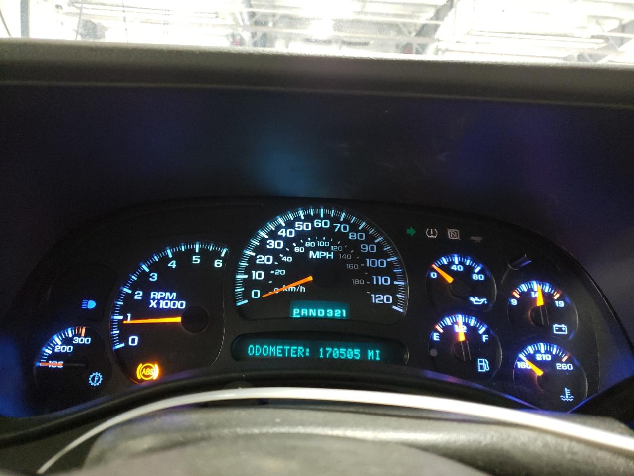 Photo 8 from auction – 2004 GMC SIERRA K25 with VIN 1GTHK29U34E368860