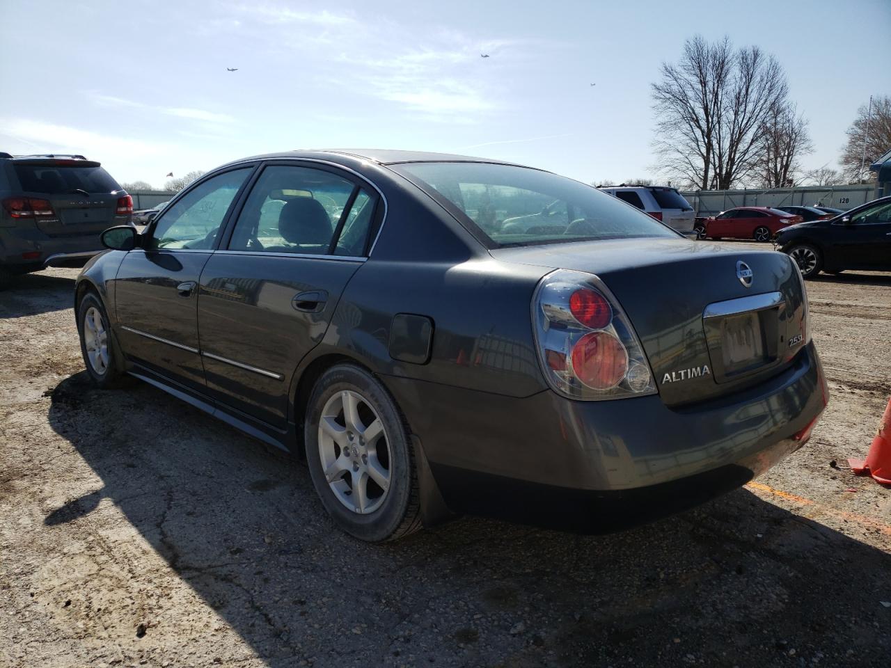 Photo 3 from auction – 2005 NISSAN ALTIMA S with VIN 1N4AL11D25C389822