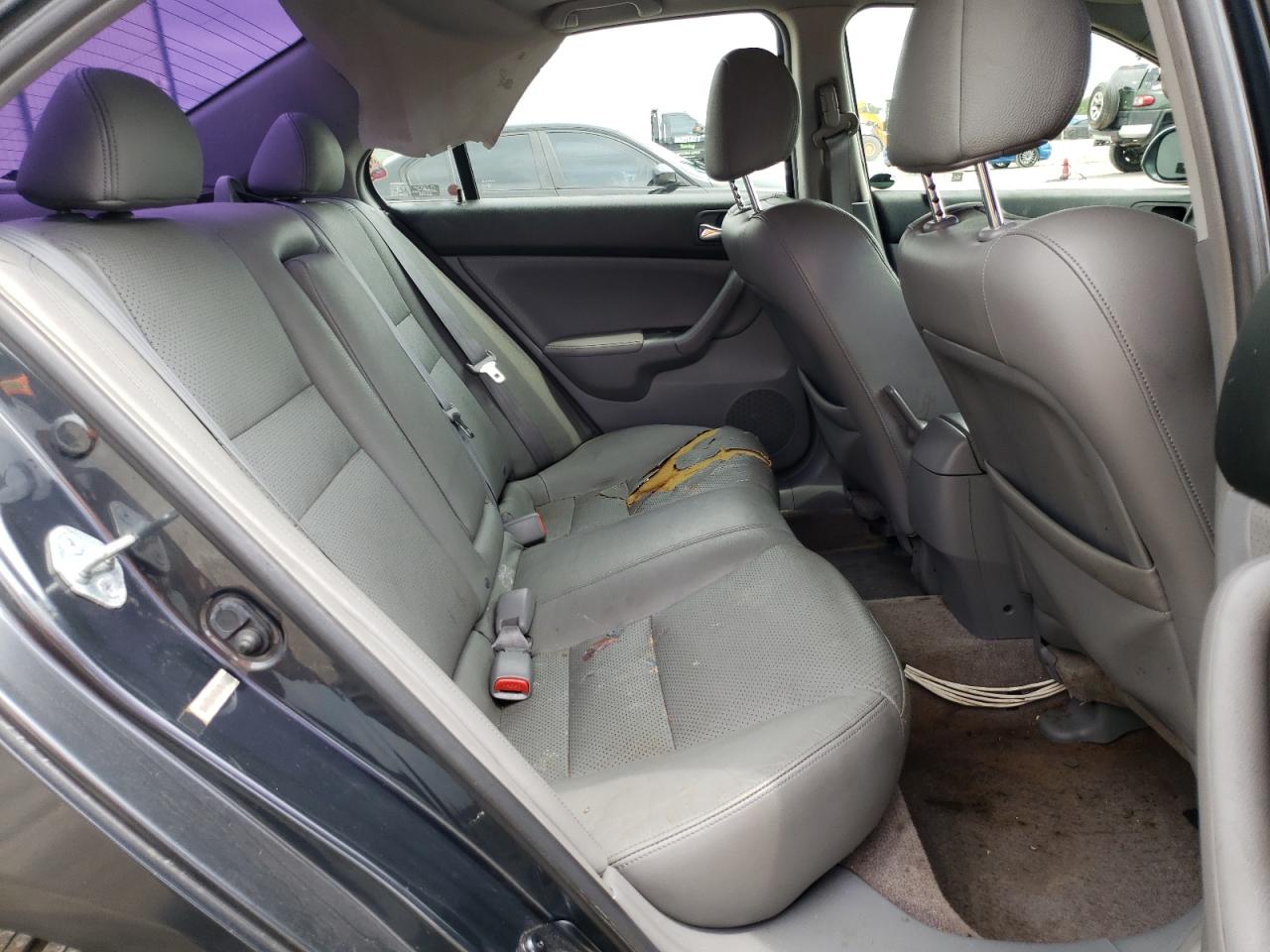 Photo 6 from auction – 2006 ACURA TSX with VIN JH4CL96876C006048