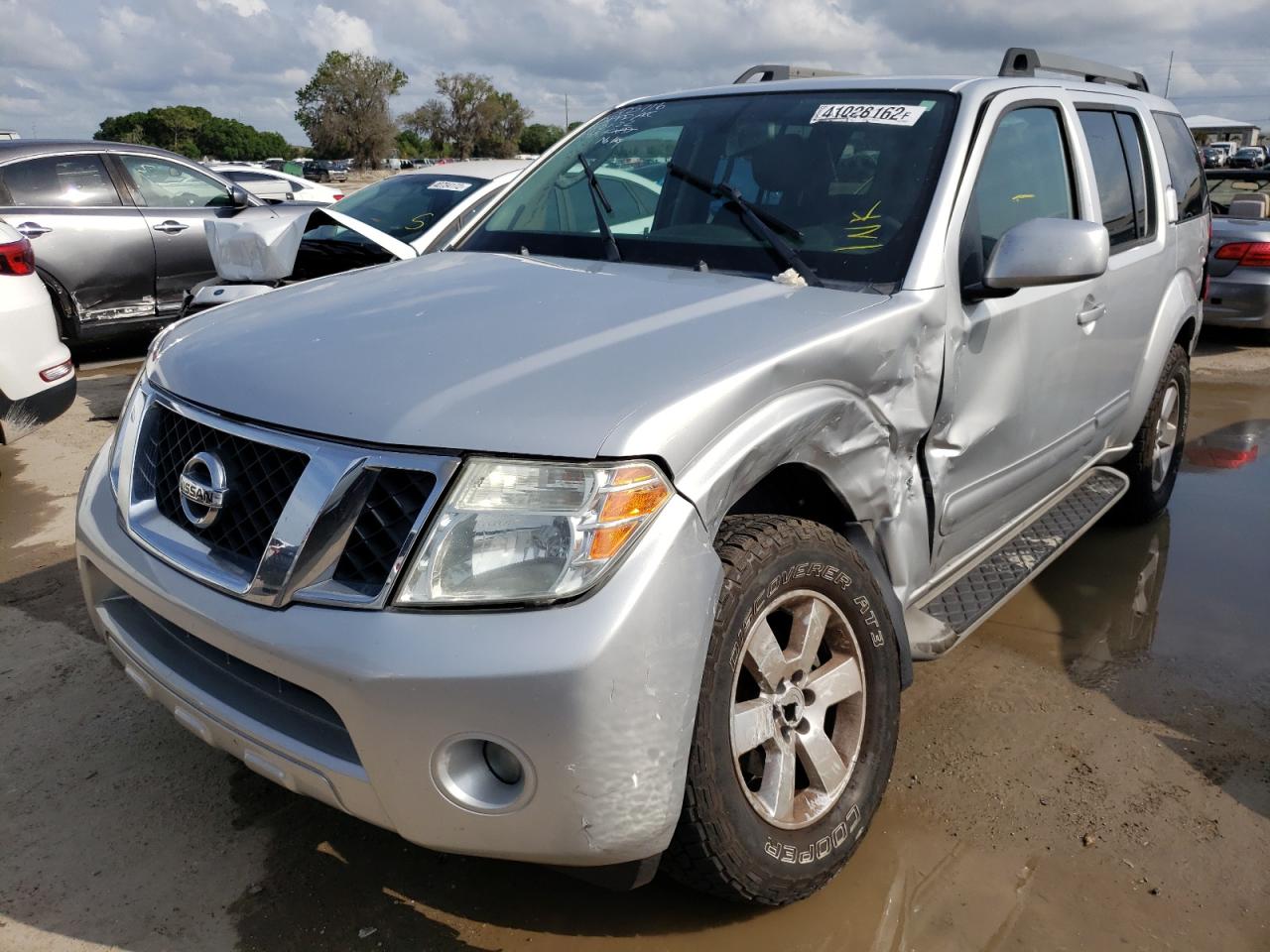 Photo 2 from auction – 2011 NISSAN PATHFINDER with VIN 5N1AR1NN3BC608158