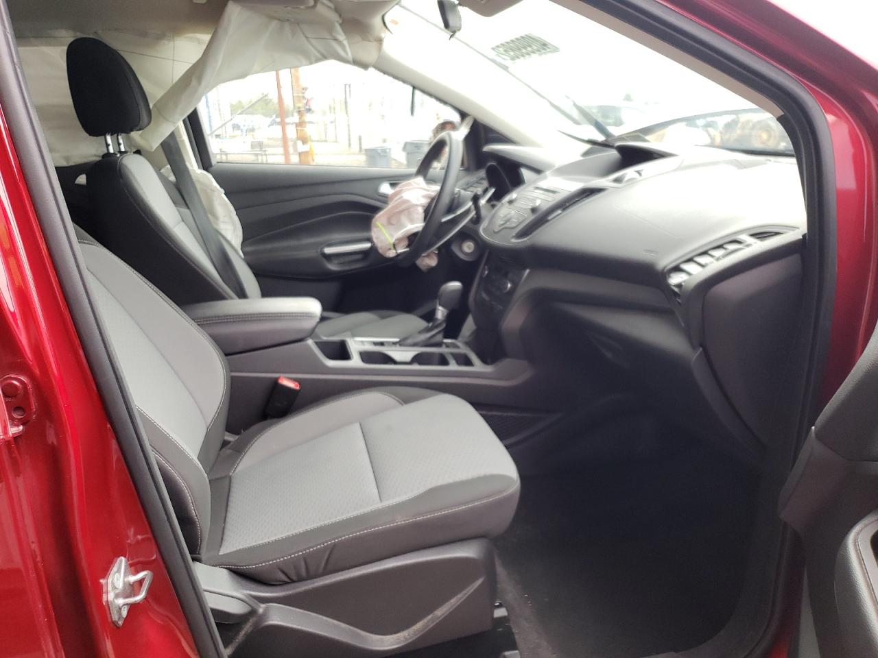 Photo 5 from auction – 2017 FORD ESCAPE SE with VIN 1FMCU9GD4HUE00061