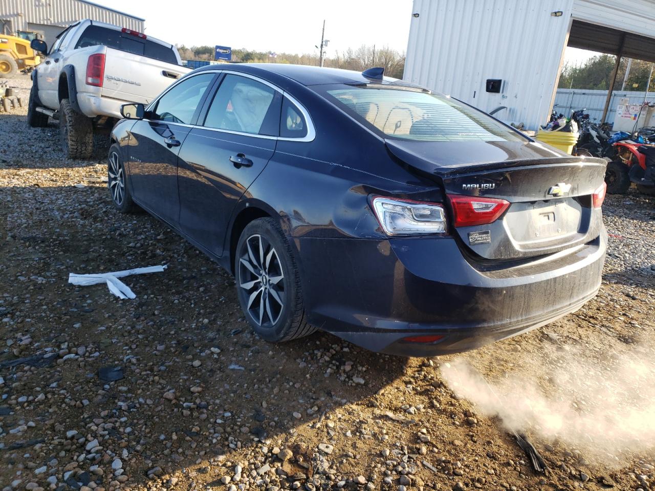 Photo 3 from auction – 2017 CHEVROLET MALIBU LT with VIN 1G1ZE5ST4HF247746