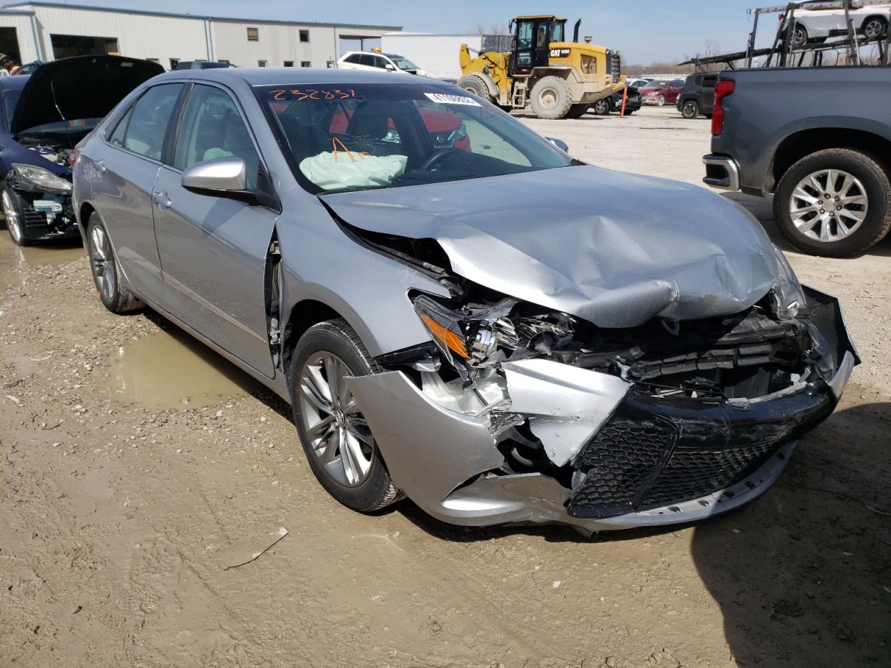 Photo 1 from auction – 2016 TOYOTA CAMRY LE with VIN 4T1BF1FK5GU232839
