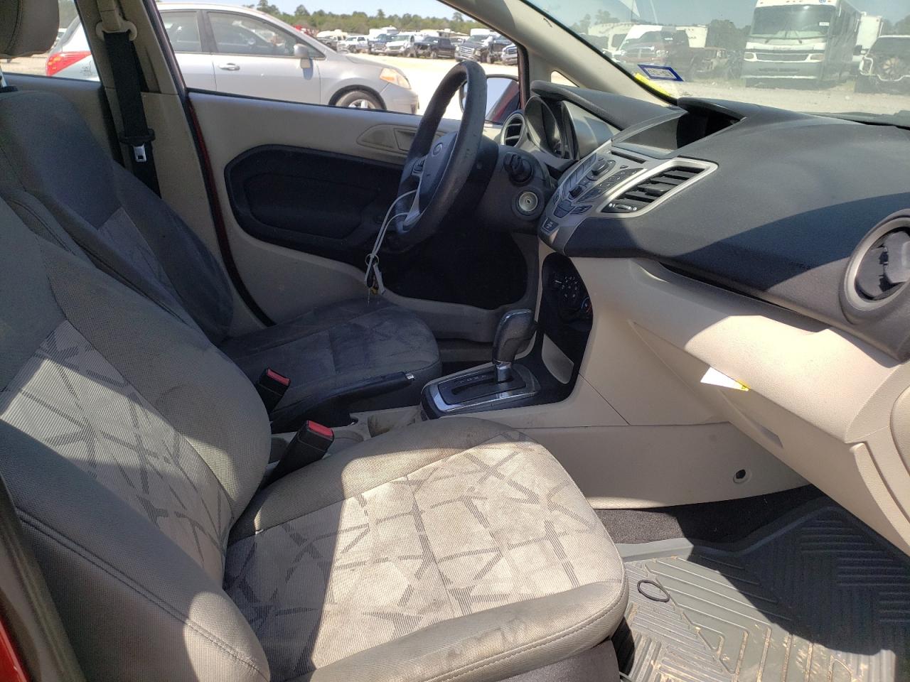 Photo 5 from auction – 2012 FORD FIESTA SE with VIN 3FADP4EJ9CM218628
