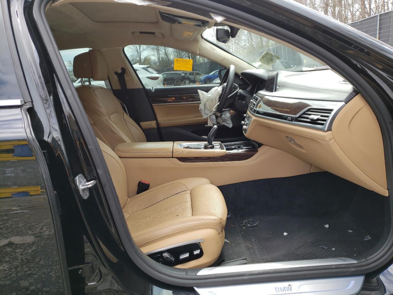 Photo 5 from auction – 2016 BMW 750 XI with VIN WBA7F2C54GG419600