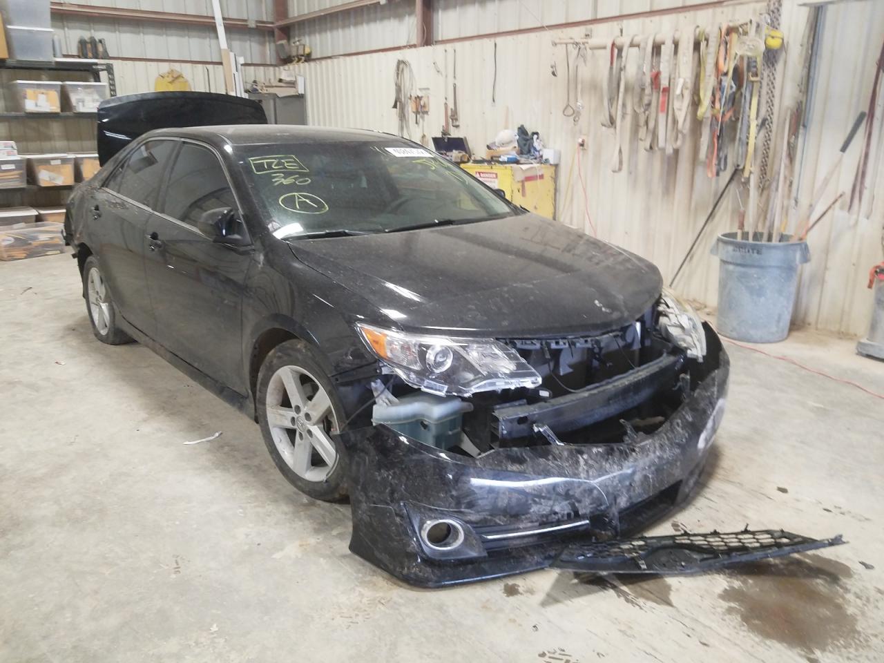 TOYOTA CAMRY L 2014 with VIN 4T1BF1FK6EU441925 - Photo from auction