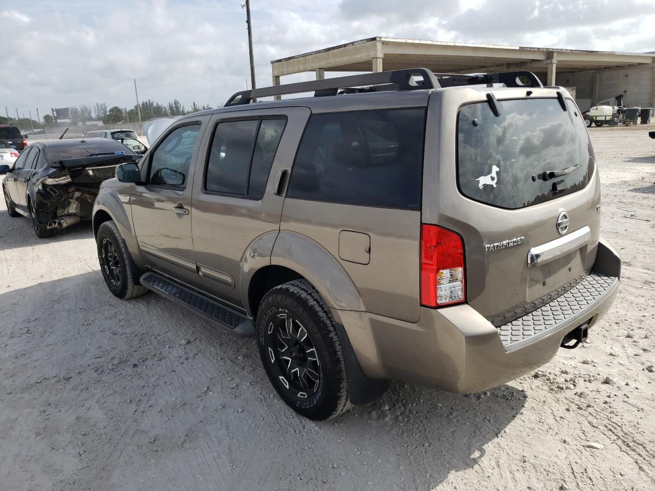 Photo 3 from auction – 2008 NISSAN PATHFINDER with VIN 5N1AR18B68C634263