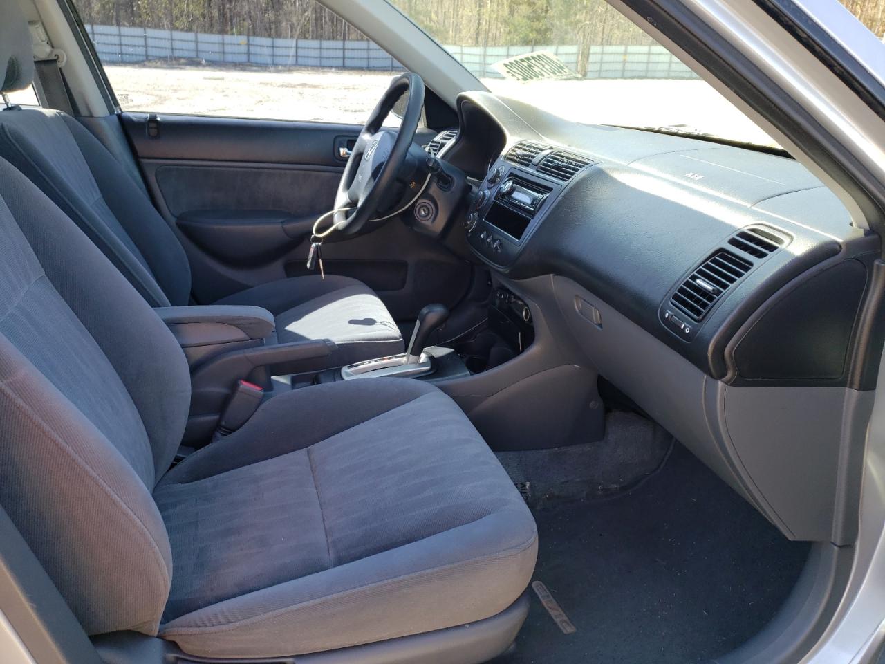 Photo 5 from auction – 2004 HONDA CIVIC EX with VIN 2HGES26704H537809