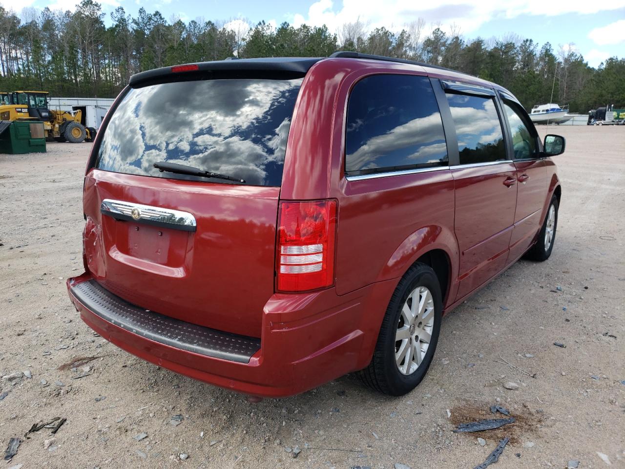 Photo 4 from auction – 2008 CHRYSLER TOWN & COU with VIN 2A8HR54P08R656402