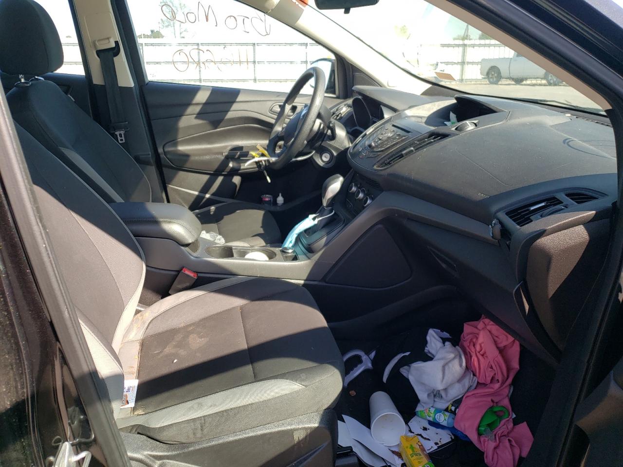 Photo 5 from auction – 2014 FORD ESCAPE S with VIN 1FMCU0F79EUA73594