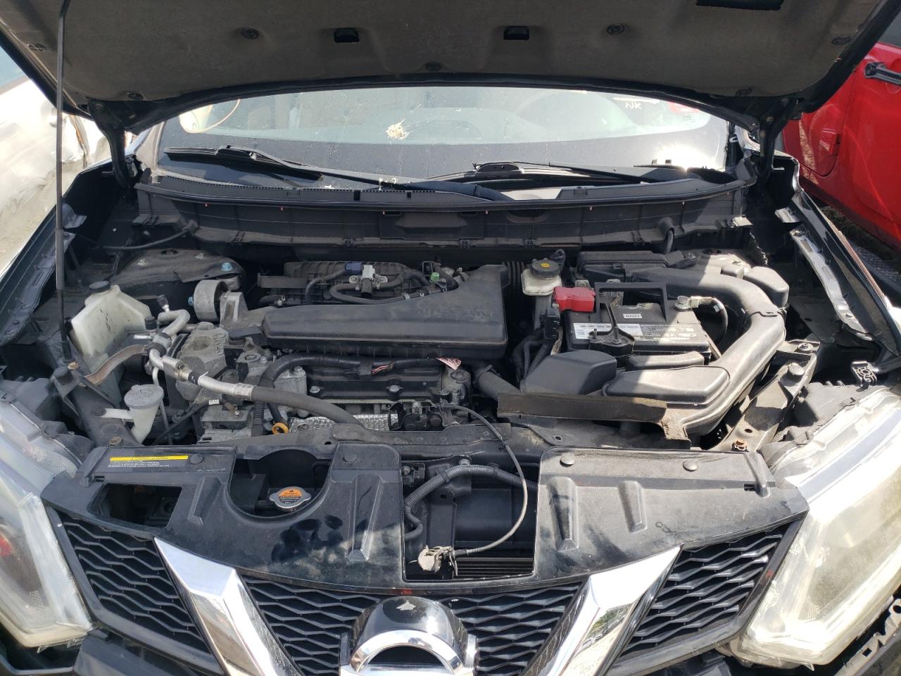 Photo 7 from auction – 2015 NISSAN ROGUE S with VIN 5N1AT2MTXFC808550