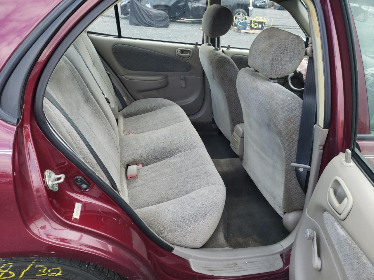 Photo 6 from auction – 1998 TOYOTA COROLLA with VIN 2T1BR12E2WC055657