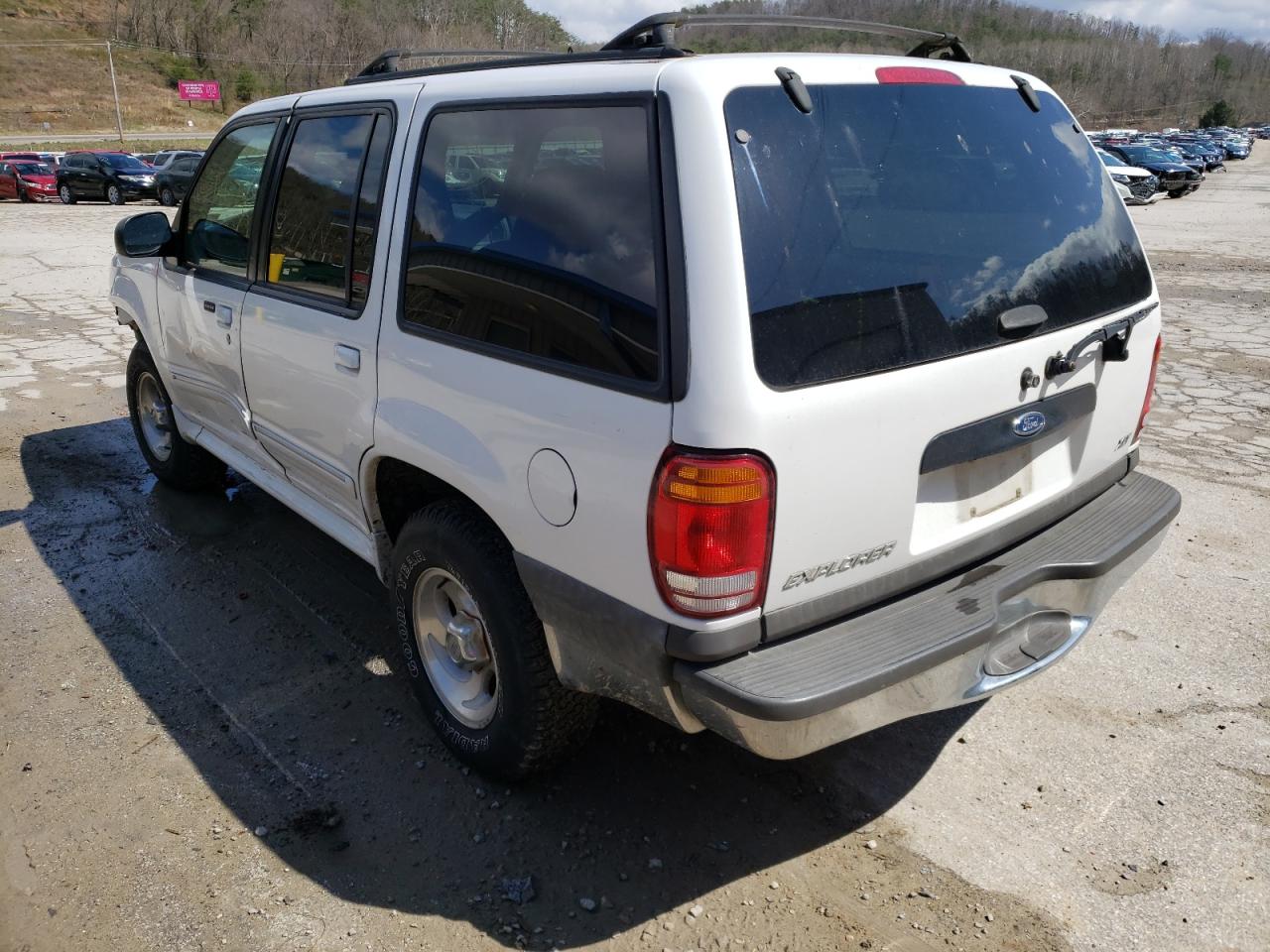 Photo 3 from auction – 1999 FORD EXPLORER with VIN 1FMZU32X7XUB98310