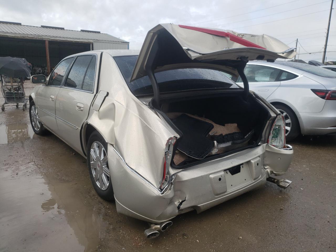 Photo 3 from auction – 2008 CADILLAC DTS with VIN 1G6KD57Y18U171997