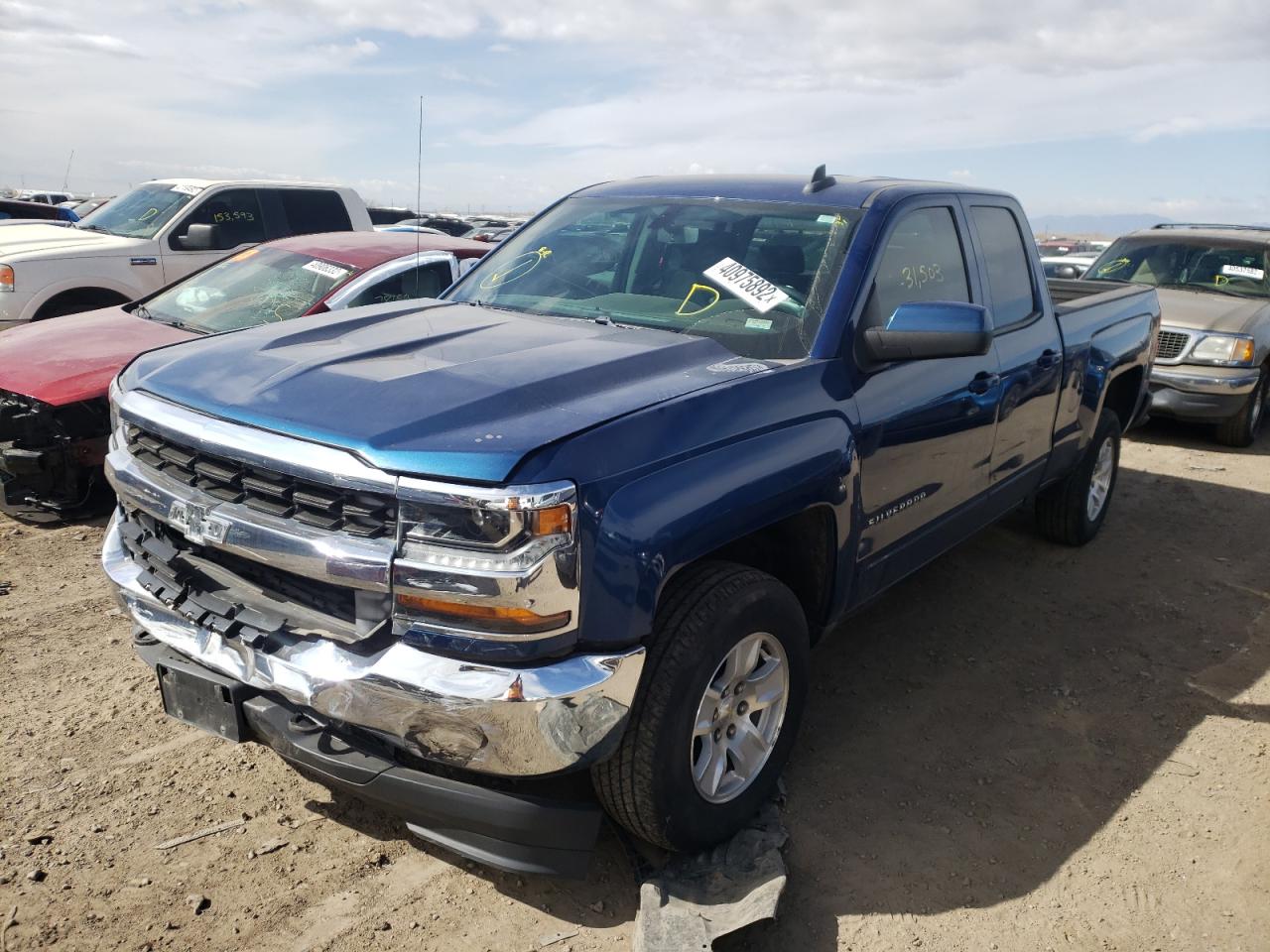 Photo 2 from auction – 2016 CHEVROLET SILVERADO with VIN 1GCVKREC4GZ394034