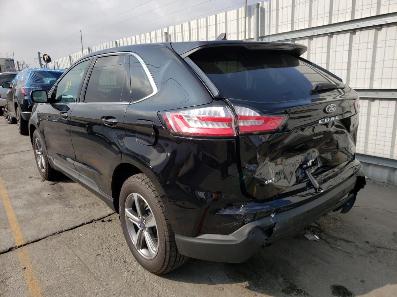 Photo 3 from auction – 2022 FORD EDGE SEL with VIN 2FMPK4J98NBA06708