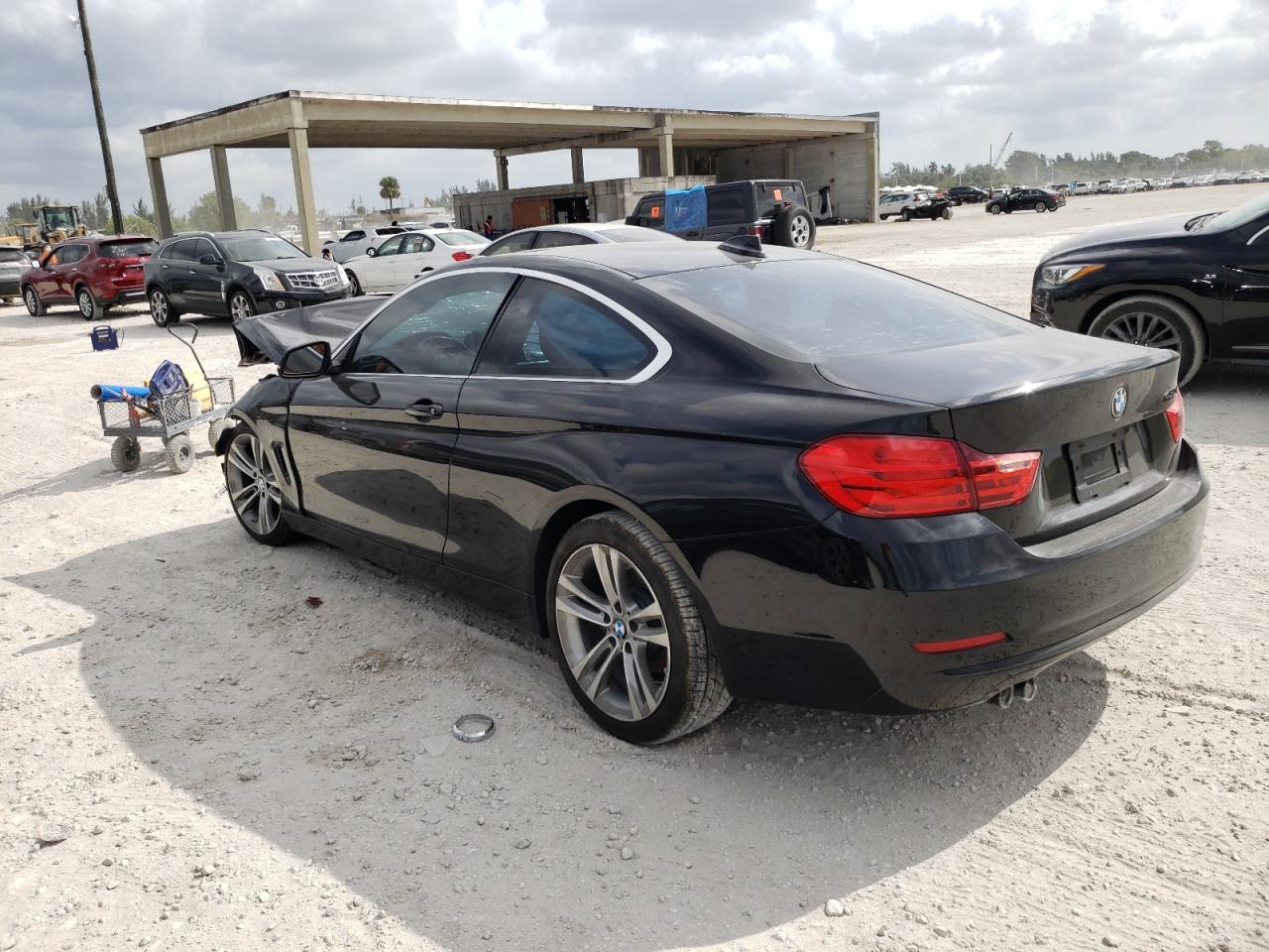 Photo 3 from auction – 2017 BMW 430I with VIN WBA4R7C52HK679645
