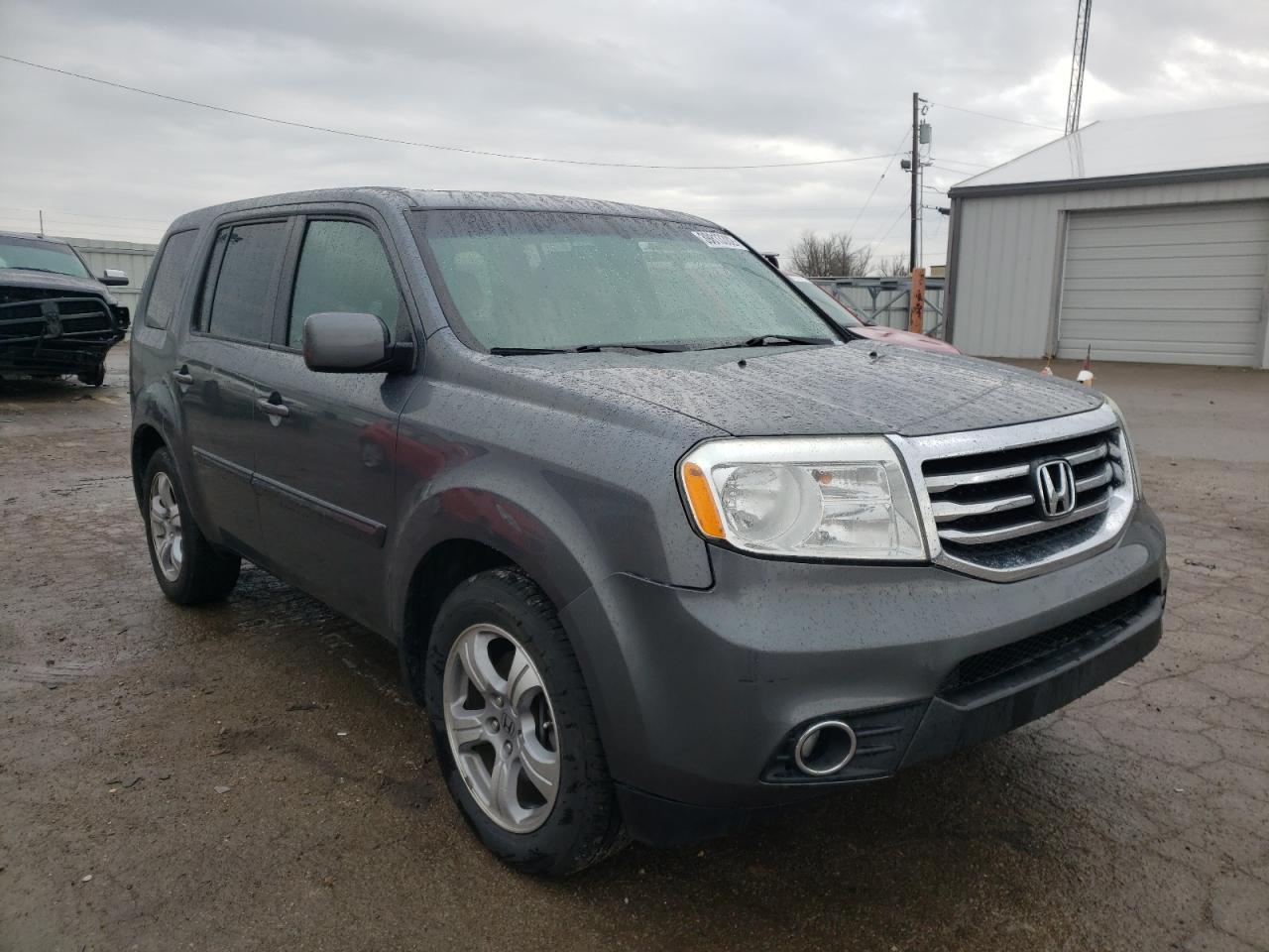 HONDA PILOT EXL 2012 with VIN 5FNYF4H65CB084551 - Photo from auction