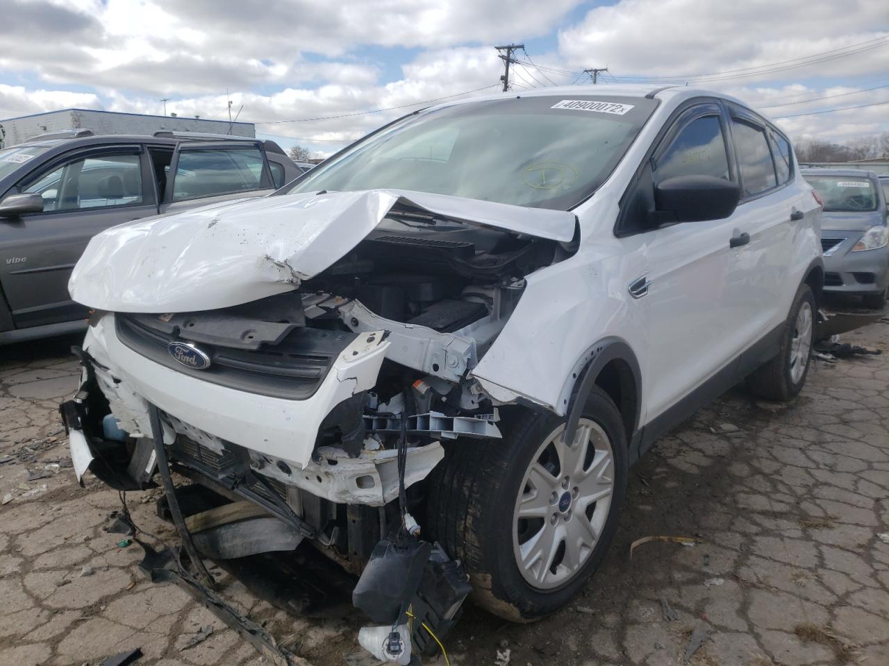 Photo 2 from auction – 2016 FORD ESCAPE S with VIN 1FMCU0F75GUB20834