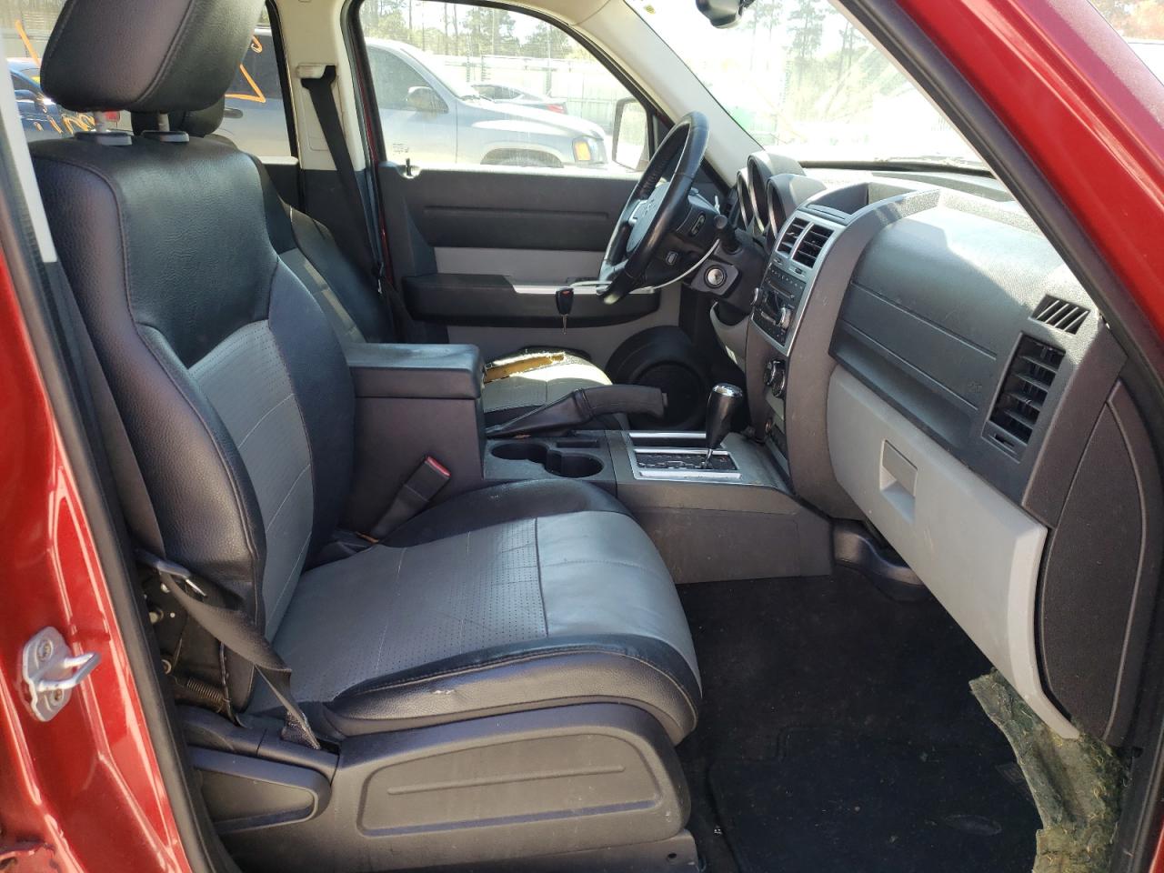 Фото 5 с аукциона – 2007 DODGE NITRO SLT с VIN 1D8GT58K87W556915