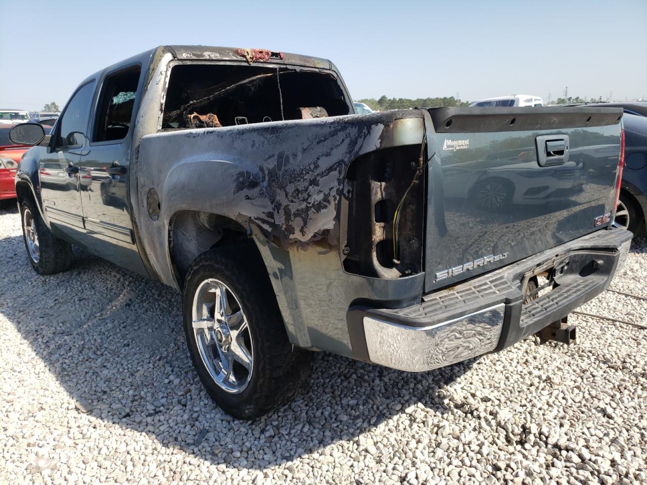 Photo 3 from auction – 2007 GMC NEW SIERRA with VIN 2GTEC13C871733520
