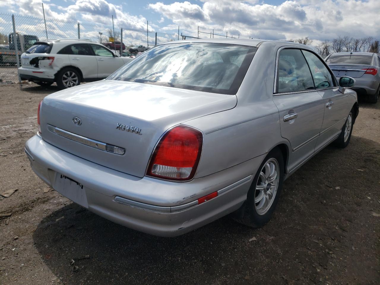 Photo 4 from auction – 2002 HYUNDAI XG 350 with VIN KMHFU45E72A215720