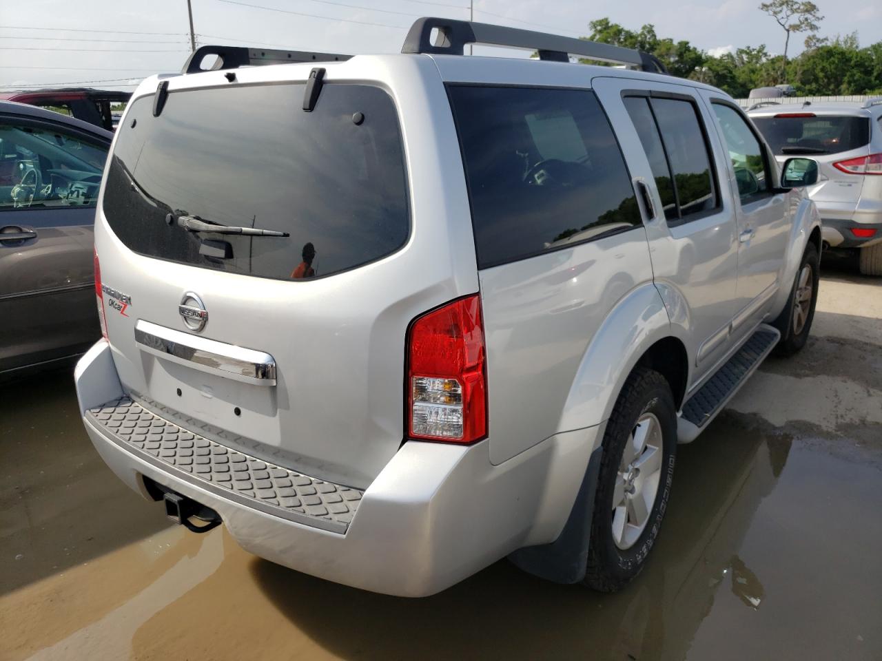 Photo 4 from auction – 2011 NISSAN PATHFINDER with VIN 5N1AR1NN3BC608158
