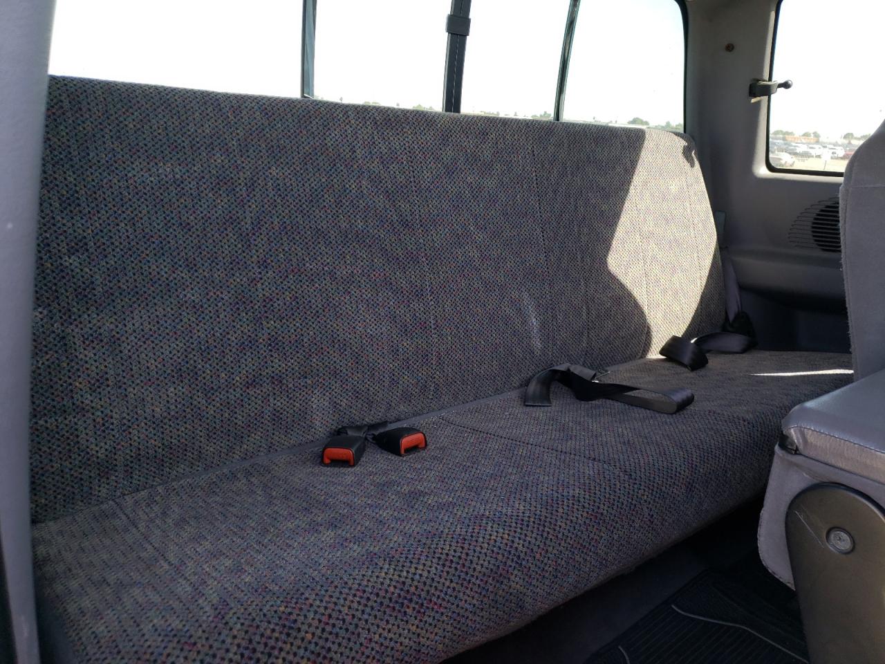 Photo 6 from auction – 1998 DODGE RAM 2500 with VIN 3B7KF226XWG180337