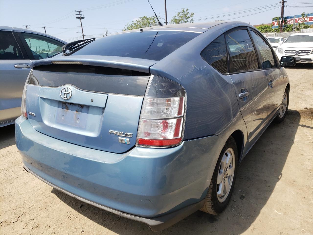 Photo 4 from auction – 2005 TOYOTA PRIUS with VIN JTDKB20U853054251