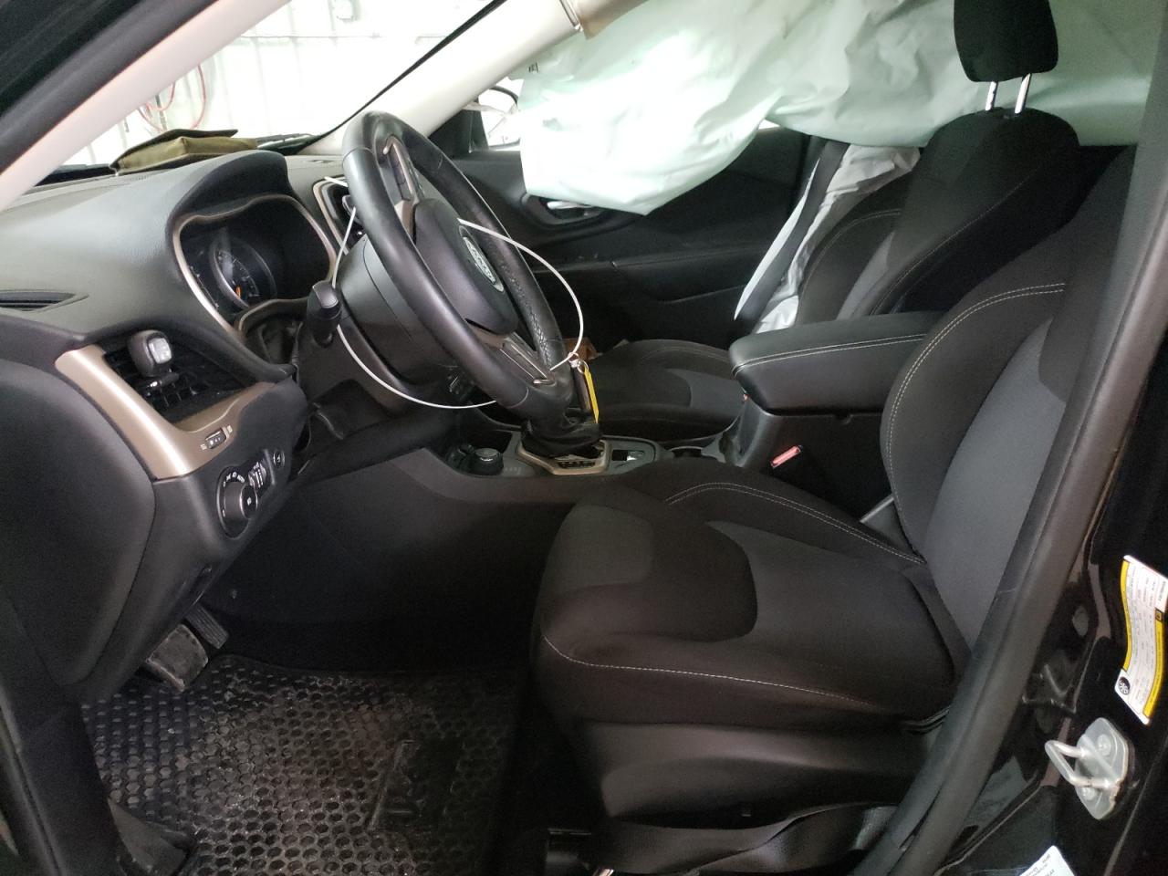 Photo 5 from auction – 2015 JEEP CHEROKEE L with VIN 1C4PJMCB6FW789499