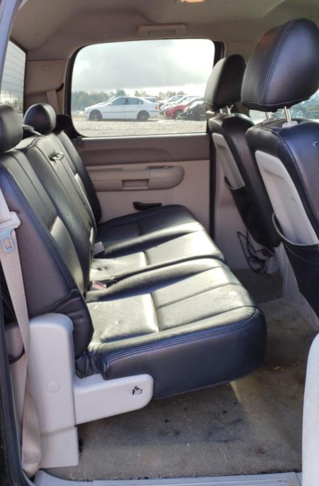 Photo 6 from auction – 2008 GMC SIERRA K15 with VIN 3GTEK13M88G124965