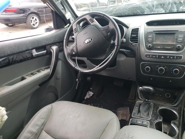 Photo 9 from auction – 2015 KIA SORENTO LX with VIN 5XYKT3A65FG630197