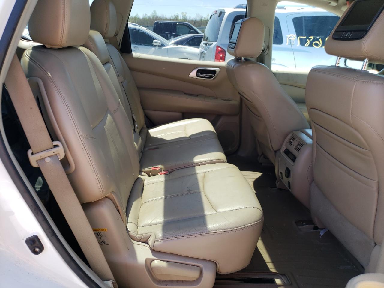Photo 6 from auction – 2013 NISSAN PATHFINDER with VIN 5N1AR2MN5DC678951