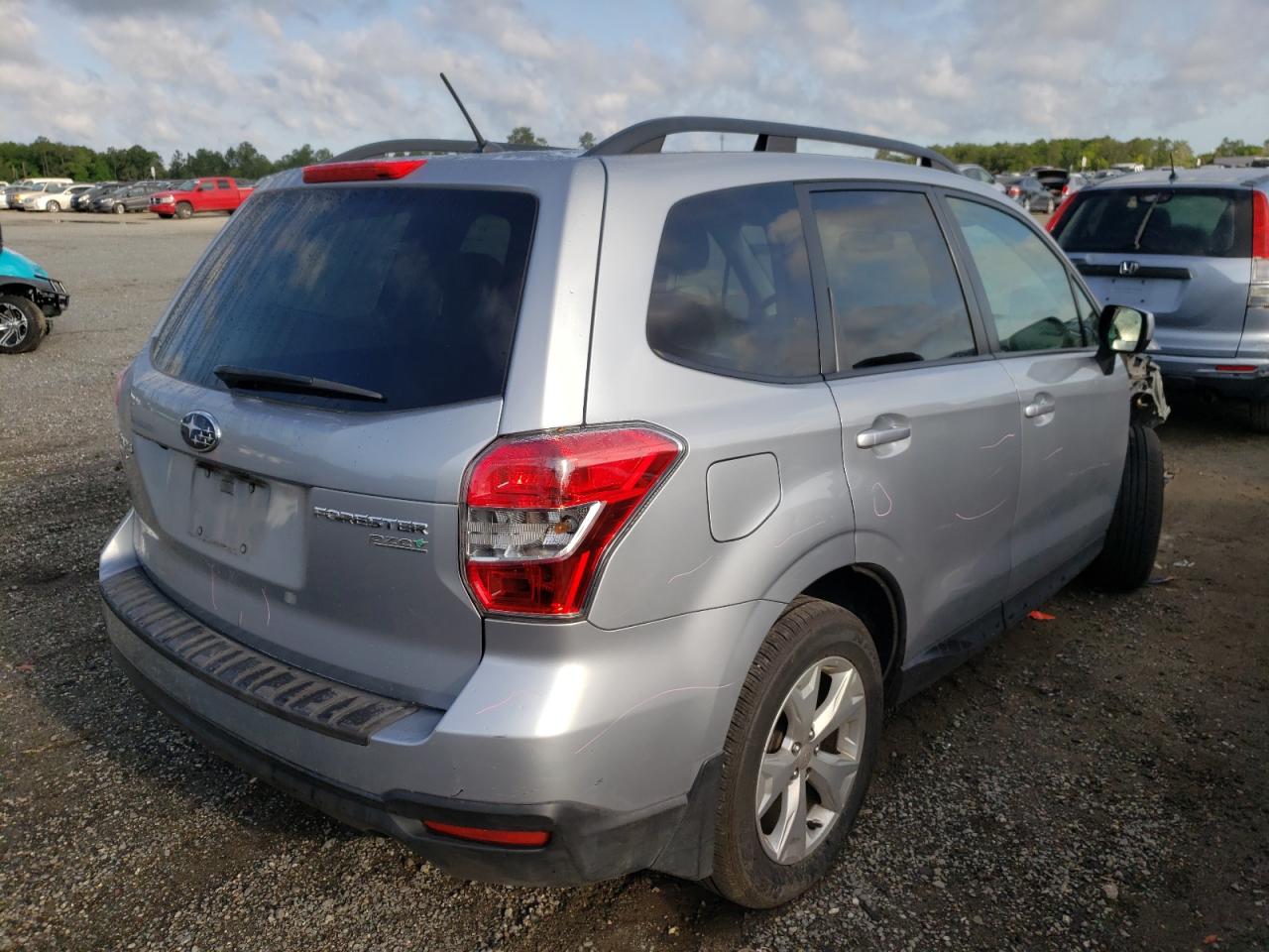 Photo 4 from auction – 2015 SUBARU FORESTER 2 with VIN JF2SJADC8FH496953