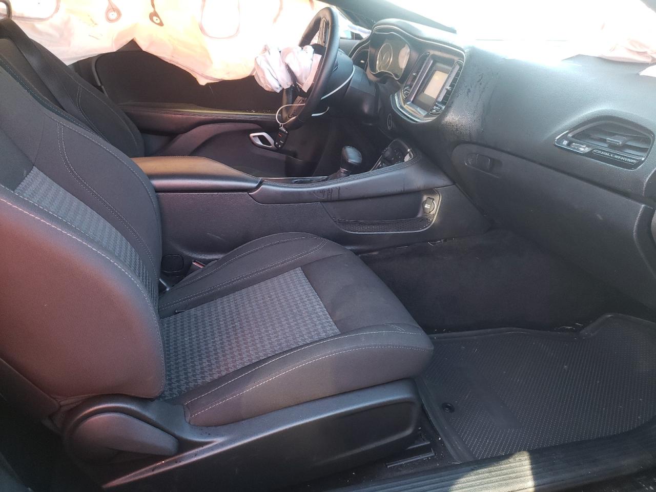 Photo 5 from auction – 2015 DODGE CHALLENGER with VIN 2C3CDZAG7FH823177