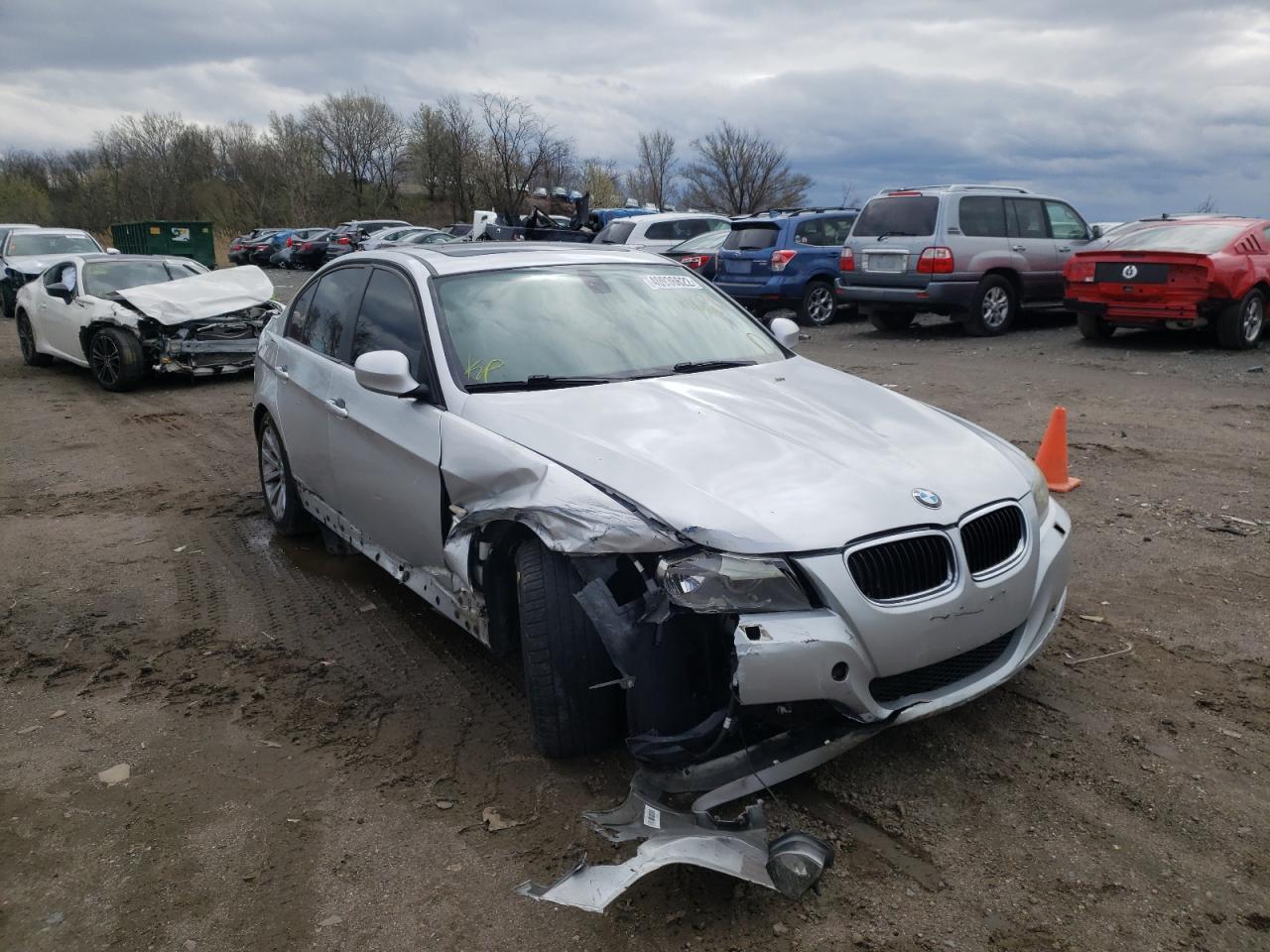 BMW 328 XI SUL 2011 with VIN WBAPK5C59BA659542 - Photo from auction