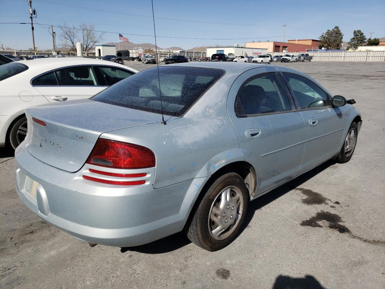 Photo 4 from auction – 2002 DODGE STRATUS SE with VIN 1B3EL36X32N223420