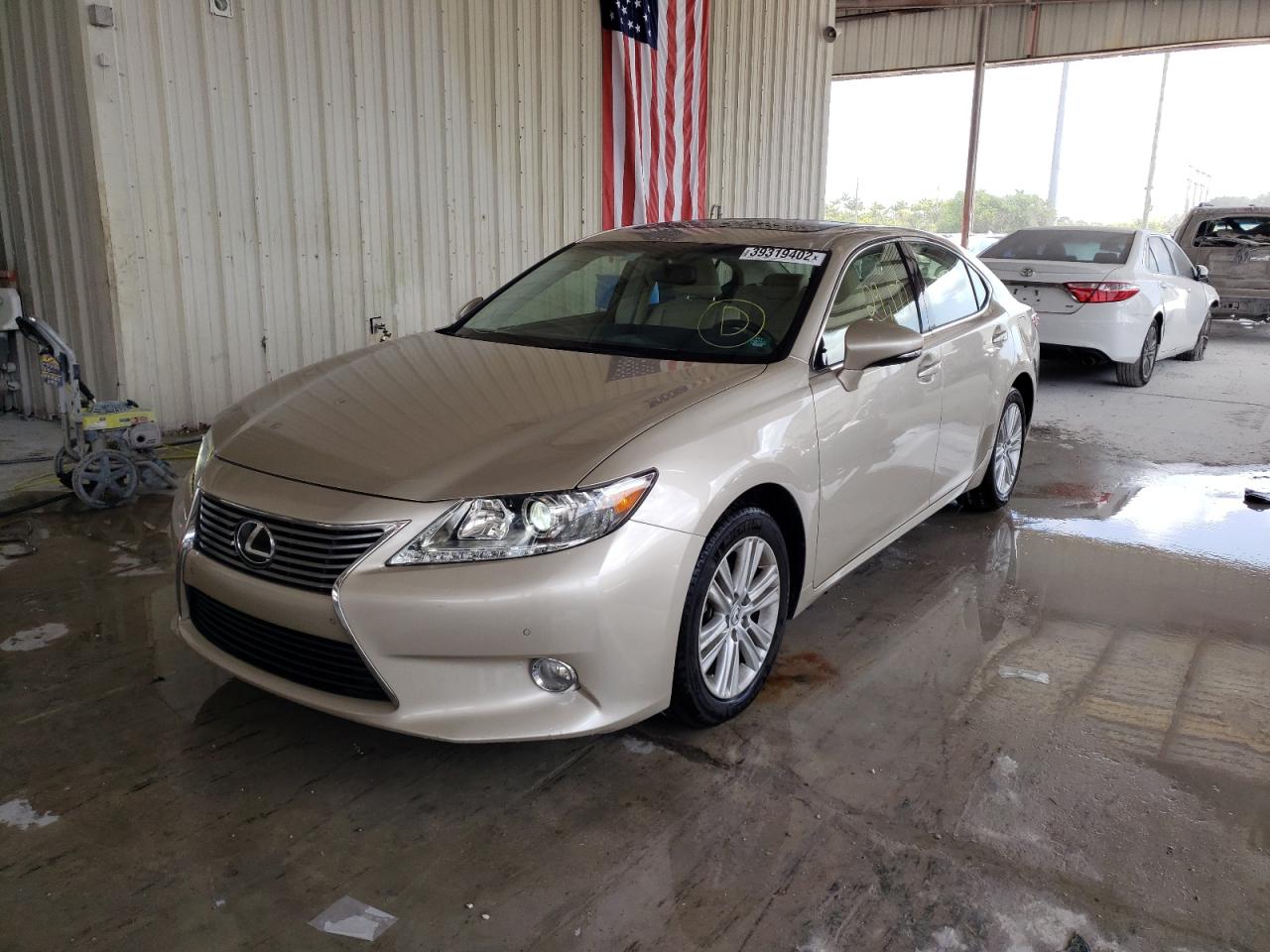 Photo 2 from auction – 2013 LEXUS ES 350 with VIN JTHBK1GG0D2069713