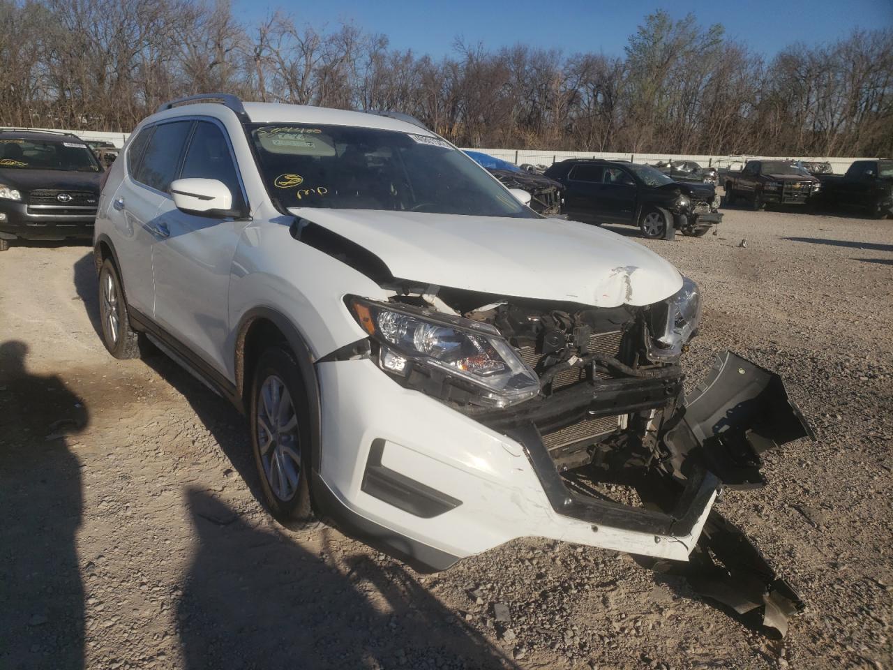 Photo 1 from auction – 2020 NISSAN ROGUE S with VIN KNMAT2MV2LP504400