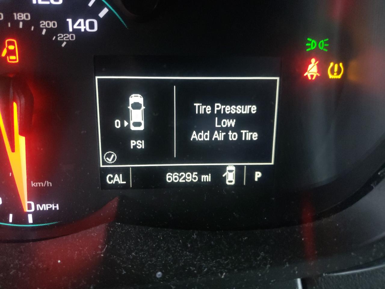 Photo 8 from auction – 2017 CHEVROLET TRAX LS with VIN 3GNCJKSB3HL168743
