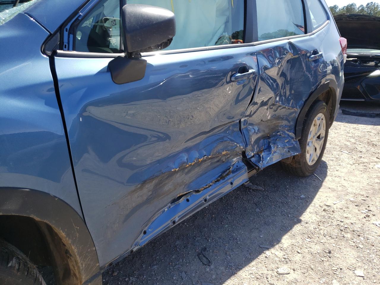 Photo 9 from auction – 2021 SUBARU FORESTER with VIN JF2SKADC6MH543357