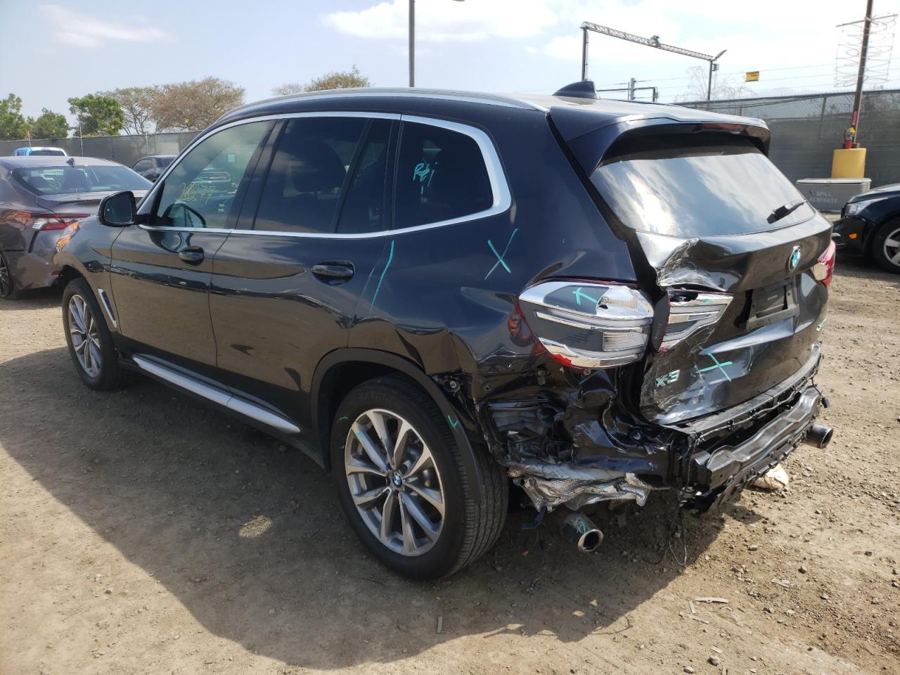 Photo 3 from auction – 2019 BMW X3 XDRIVE3 with VIN 5UXTR9C51KLR07290