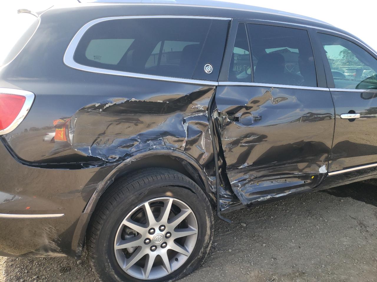 Photo 9 from auction – 2014 BUICK ENCLAVE with VIN 5GAKRCKD4EJ293002