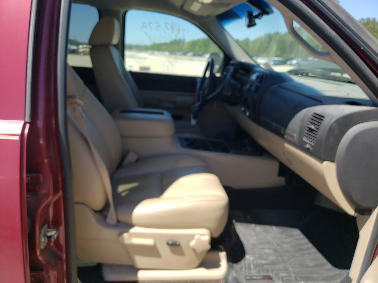 Photo 5 from auction – 2007 GMC NEW SIERRA with VIN 2GTEC13J771666195