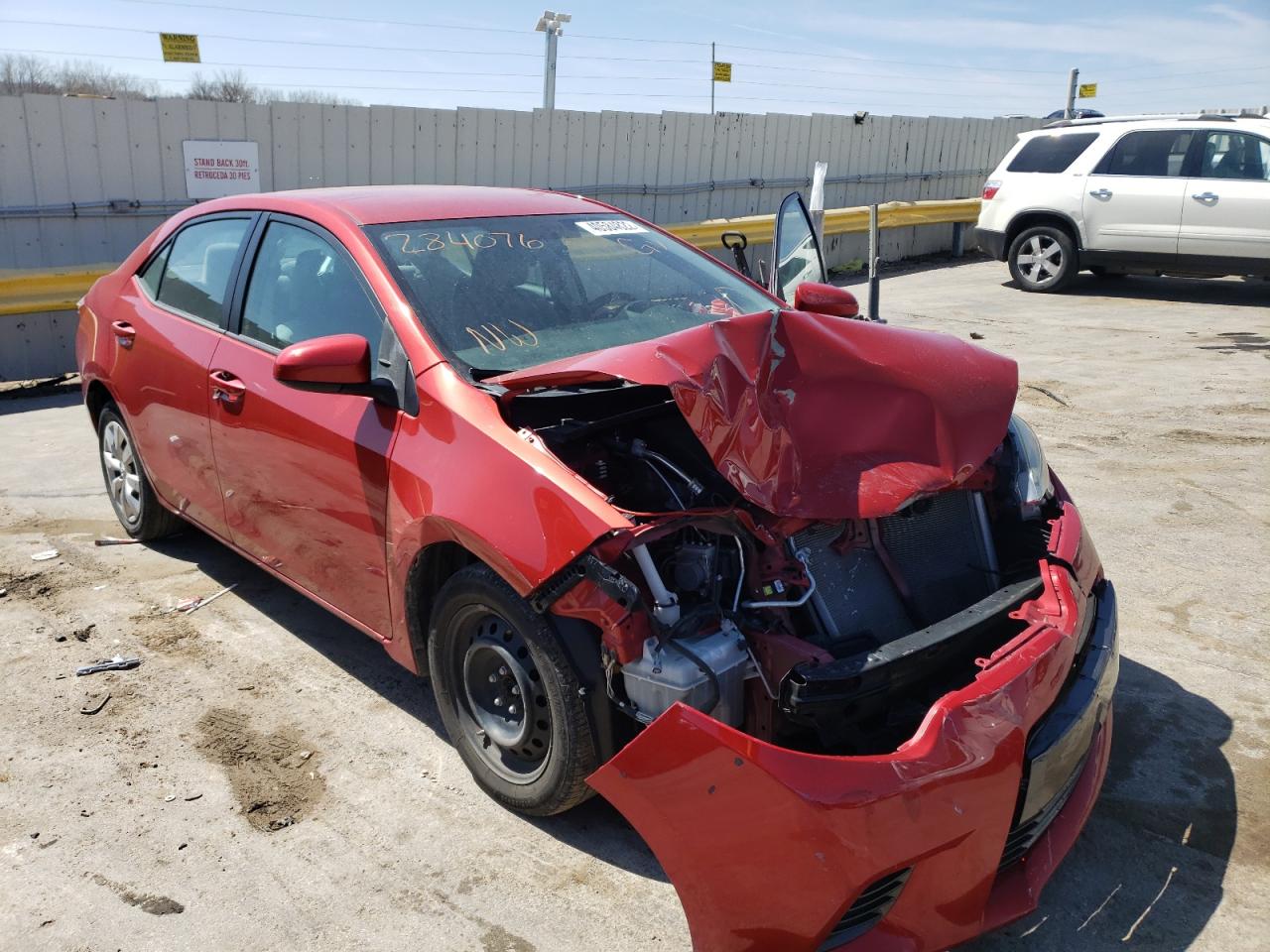 TOYOTA COROLLA L 2015 with VIN 5YFBURHE3FP284076 - Photo from auction