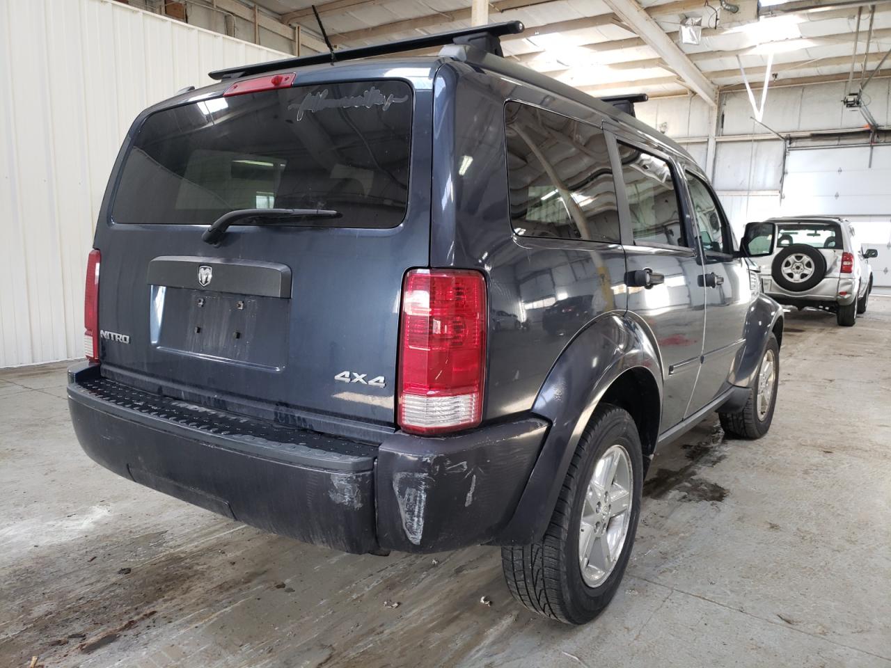 Photo 4 from auction – 2008 DODGE NITRO SXT with VIN 1D8GU28K18W241158