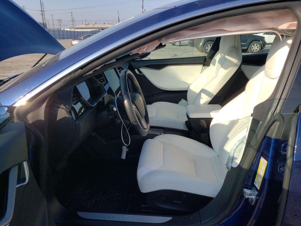 Photo 5 from auction – 2019 TESLA MODEL S with VIN 5YJSA1E27KF307787