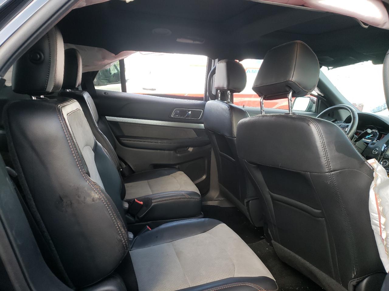 Photo 6 from auction – 2017 FORD EXPLORER X with VIN 1FM5K8D81HGC20020