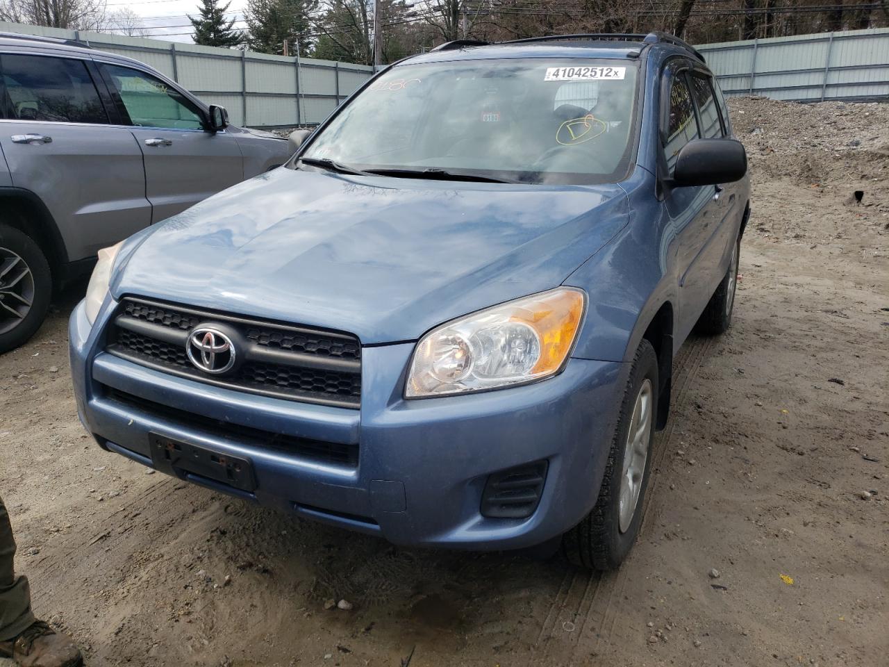 Photo 2 from auction – 2011 TOYOTA RAV4 with VIN 2T3BF4DV6BW145465