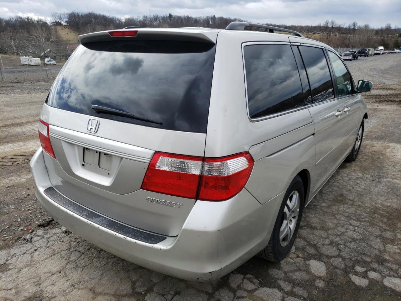 Photo 4 from auction – 2005 HONDA ODYSSEY EX with VIN 5FNRL38405B041454